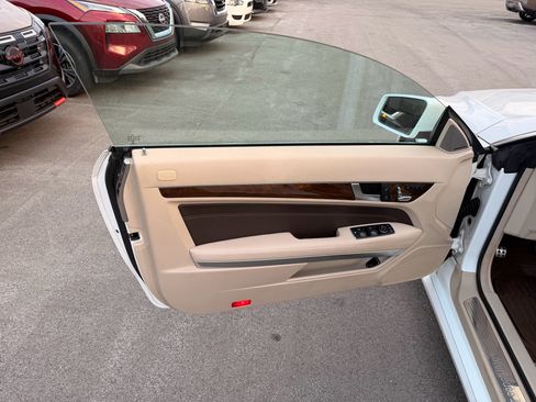 Used 2016 Mercedes-Benz E 400 Cabriolet image 8