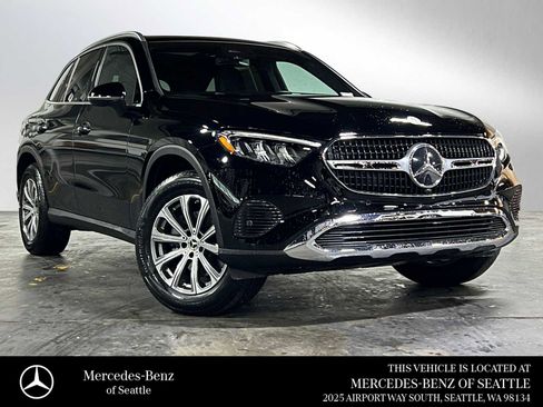 Certified 2026 Mercedes-Benz GLC 300 4MATIC image 1