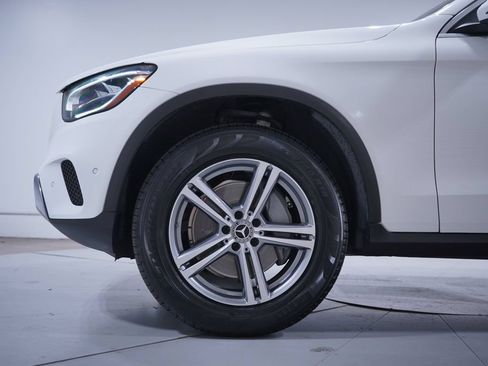 Used 2021 Mercedes-Benz GLC 300 image 2