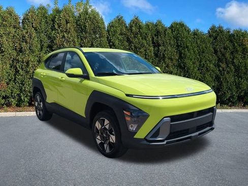 Certified 2024 Hyundai Kona SEL AWD/4WD image 3
