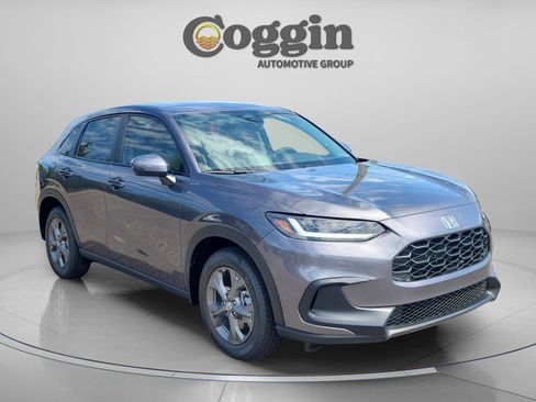 New 2026 Honda HR-V LX image 8