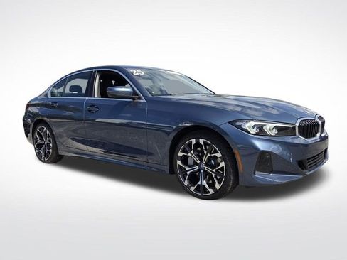 Used 2025 BMW 330i Sedan RWD image 1