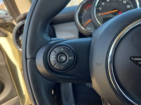 Used 2020 MINI Cooper 2-Door Hardtop image 23