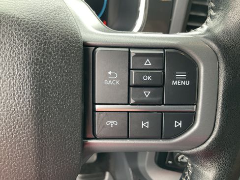 Used 2022 Ford F150 Lariat w/ Equipment Group 502A High AWD/4WD image 35