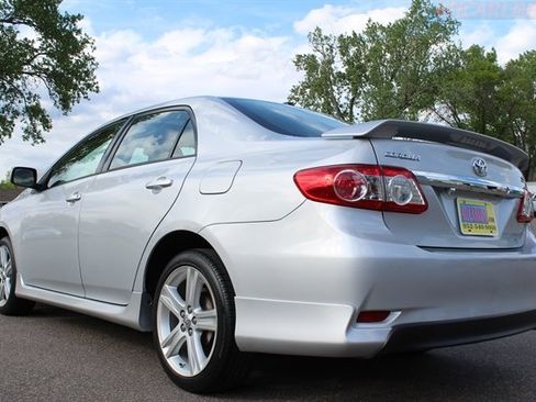 Used 2013 Toyota Corolla S w/ Premium Pkg FWD image 28