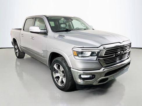 Used 2022 RAM 1500 Laramie AWD/4WD image 4