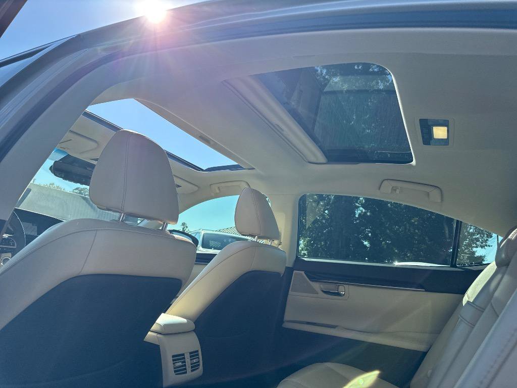 Used 2016 Lexus ES 350 FWD image 6