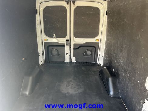 Used 2023 Ford Transit 250 Medium Roof AWD w/ Load Area Protection Package image 21