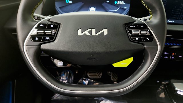 Used 2023 Kia EV6 GT AWD/4WD image 62