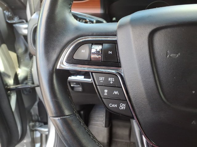 Used 2022 Lincoln Nautilus Reserve AWD/4WD image 18