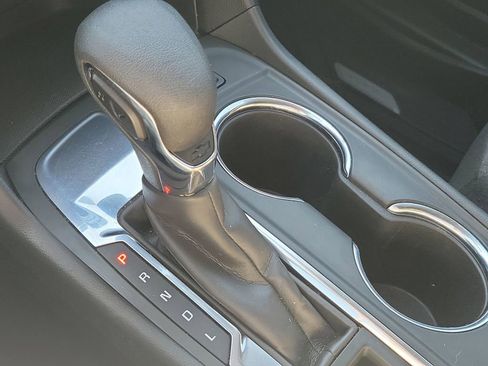 Certified 2023 Chevrolet Equinox LT FWD image 22