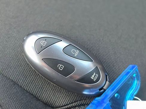 New 2026 Hyundai Tucson SE image 30