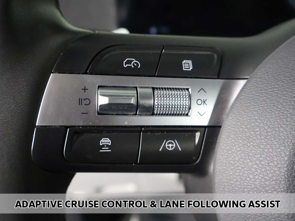 Used 2024 Hyundai Kona SEL w/ Convenience Package FWD image 5