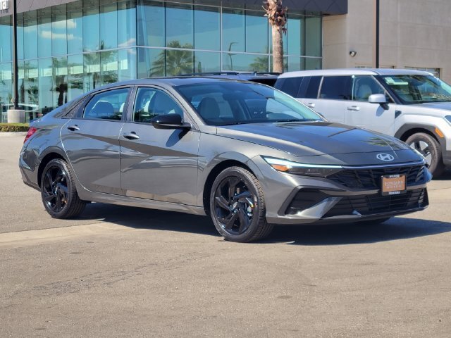 New 2026 Hyundai Elantra SEL Sport FWD image 33