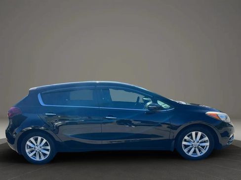 Used 2015 Kia Forte EX w/ EX Premium Package FWD image 4