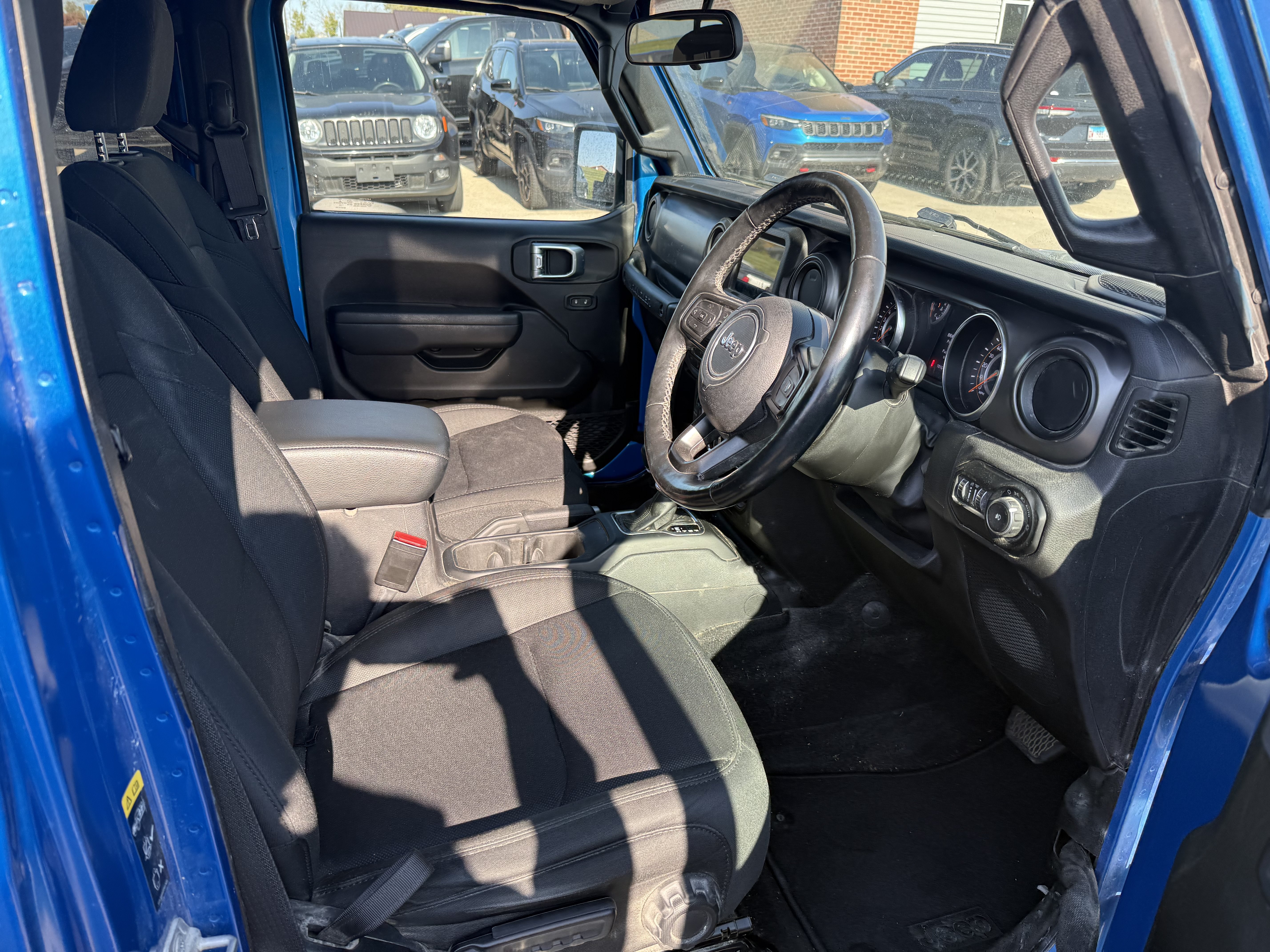 Used 2022 Jeep Wrangler Unlimited Sport w/ Cold Weather Group AWD/4WD image 8