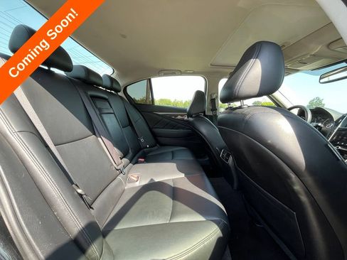 Used 2019 INFINITI Q50 Luxe RWD image 35
