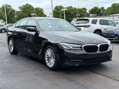 Used 2021 BMW 530i RWD image 7
