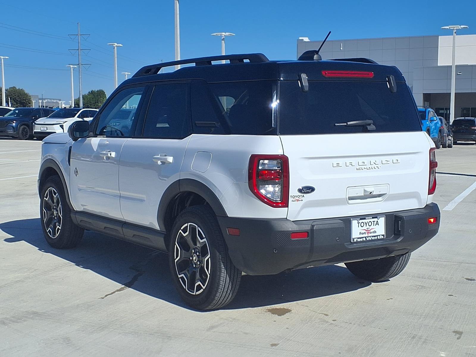 Used 2025 Ford Bronco Sport Outer Banks w/ Outer Banks Tech Package+ AWD/4WD image 7