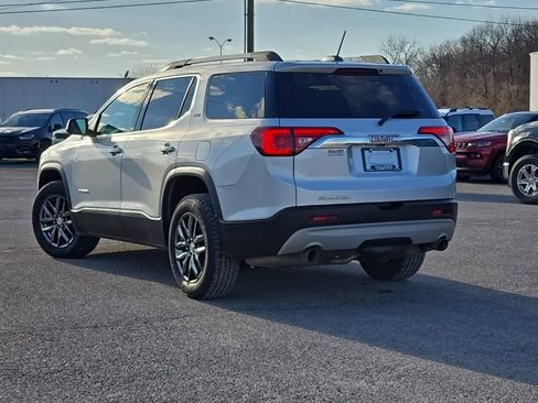 Used 2017 GMC Acadia SLT image 5