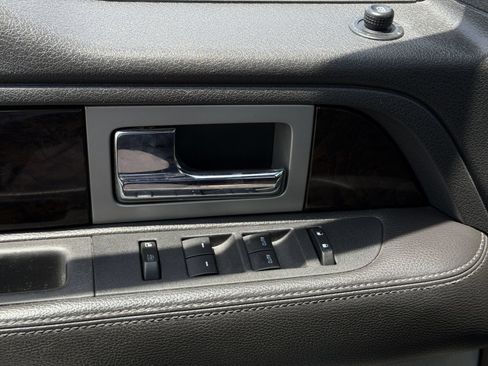 Used 2013 Ford F150 Platinum AWD/4WD image 26