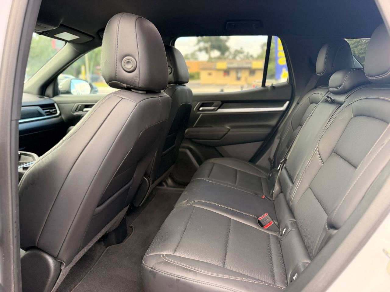 Used 2026 GMC Terrain Elevation w/ Elevation Premium Package FWD image 16