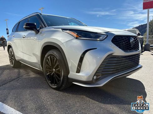 Certified 2025 Toyota Highlander XSE image 11