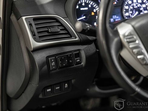 Used 2015 Nissan Sentra SL image 19