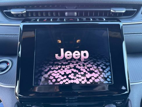 New 2026 Jeep Grand Cherokee Laredo image 23