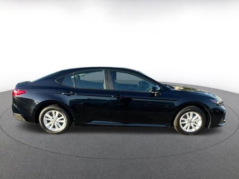 Used 2025 Toyota Camry LE image 15