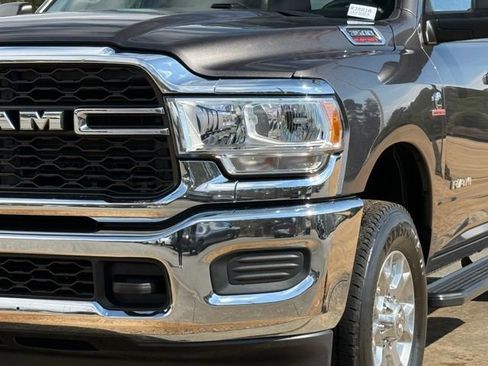 Used 2021 RAM 3500 Tradesman image 11