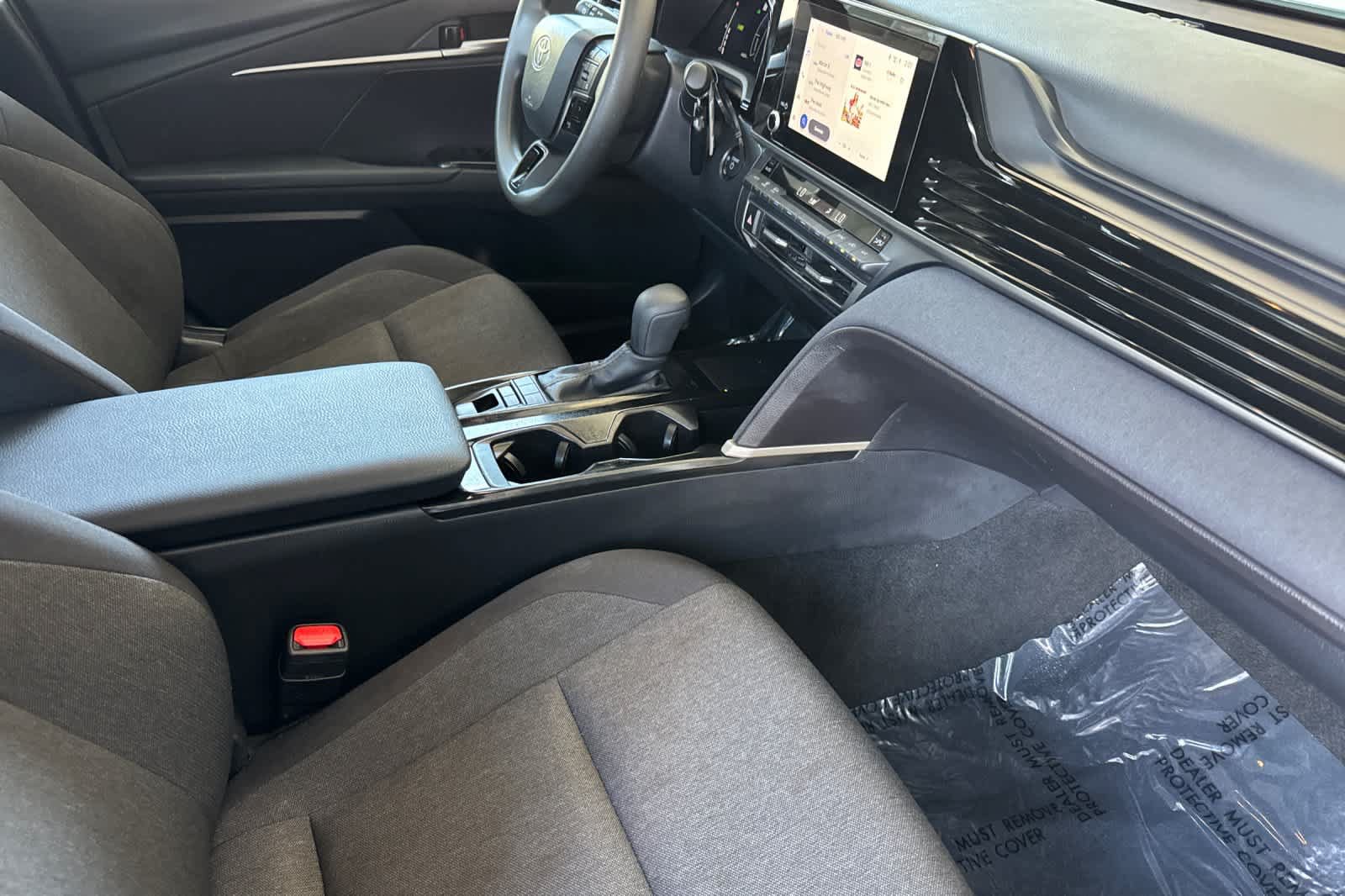Used 2025 Toyota Camry LE FWD image 15