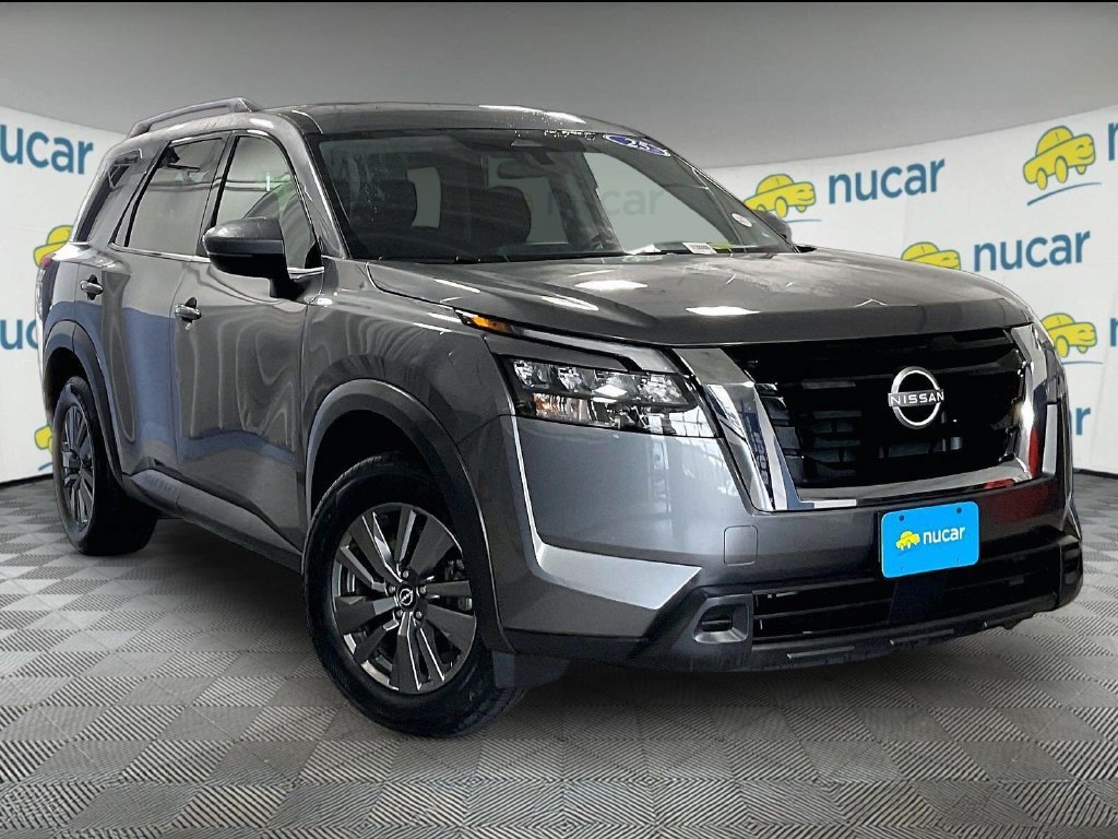 Certified 2025 Nissan Pathfinder SV AWD/4WD image 1