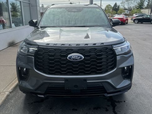 New 2026 Ford Explorer ST-Line AWD/4WD image 3