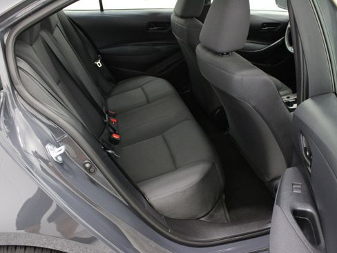 Used 2026 Toyota Corolla LE FWD image 30