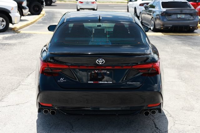 Used 2019 Toyota Avalon Touring FWD image 12