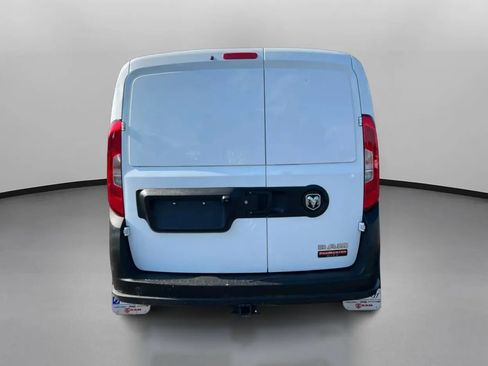 Used 2018 RAM ProMaster City Tradesman FWD image 11