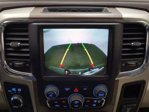 Used 2015 RAM 2500 Laramie w/ Convenience Group image 23