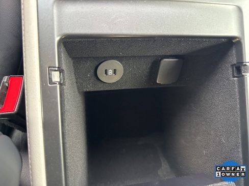 Used 2024 Lincoln Nautilus Reserve image 35