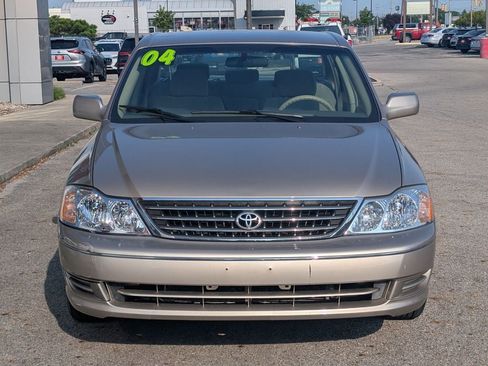Used 2004 Toyota Avalon XL w/ Option Pkg 1 FWD image 2