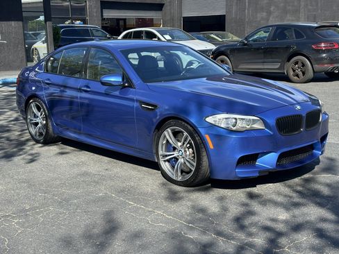 Used 2013 BMW M5 RWD image 7
