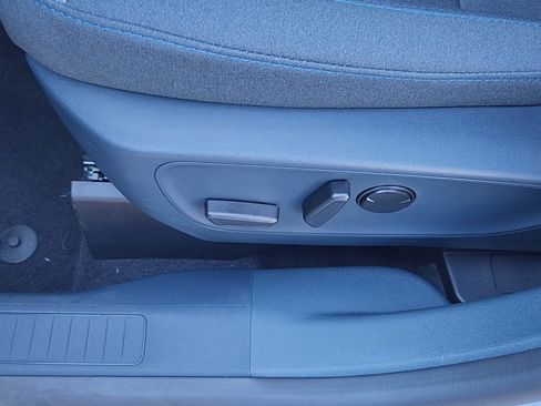 New 2025 Ford Maverick XLT w/ XLT Luxury Package image 11