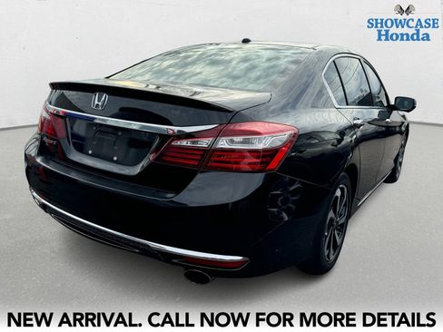 Used 2017 Honda Accord EX-L image 5