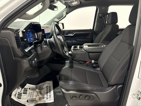 Used 2023 Chevrolet Silverado 1500 LT w/ Protection Package image 15