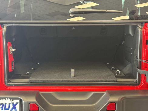 New 2026 Jeep Wrangler Unlimited Rubicon image 11