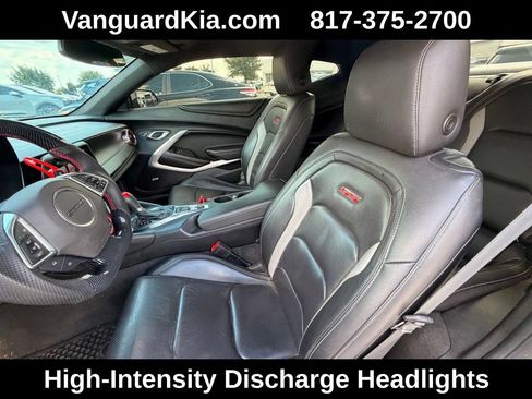 Used 2018 Chevrolet Camaro SS RWD image 13