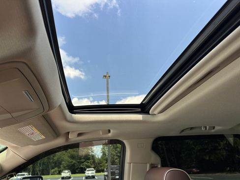 Used 2015 Chevrolet Silverado 2500 High Country w/ Duramax Plus Package AWD/4WD image 24