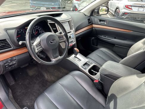 Used 2013 Subaru Outback 2.5i Limited image 15