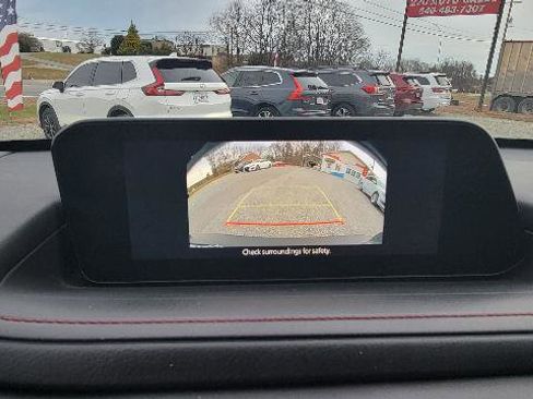 Used 2024 MAZDA CX-30 AWD 2.5 S w/ Preferred Package image 14