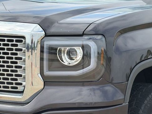 Used 2015 GMC Sierra 1500 Denali w/ Driver Alert Package AWD/4WD image 4